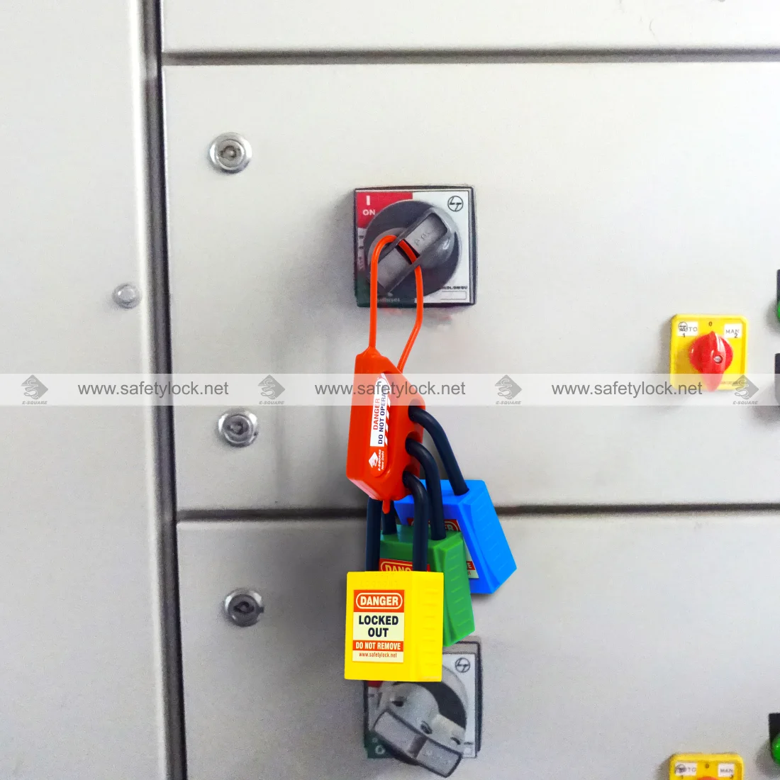 nylon lockout hasp installation