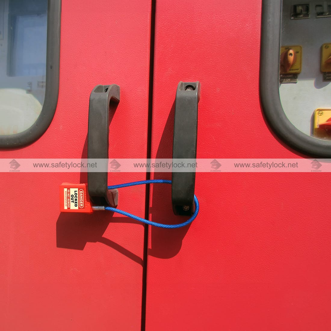 cable lockout safety padlock installation