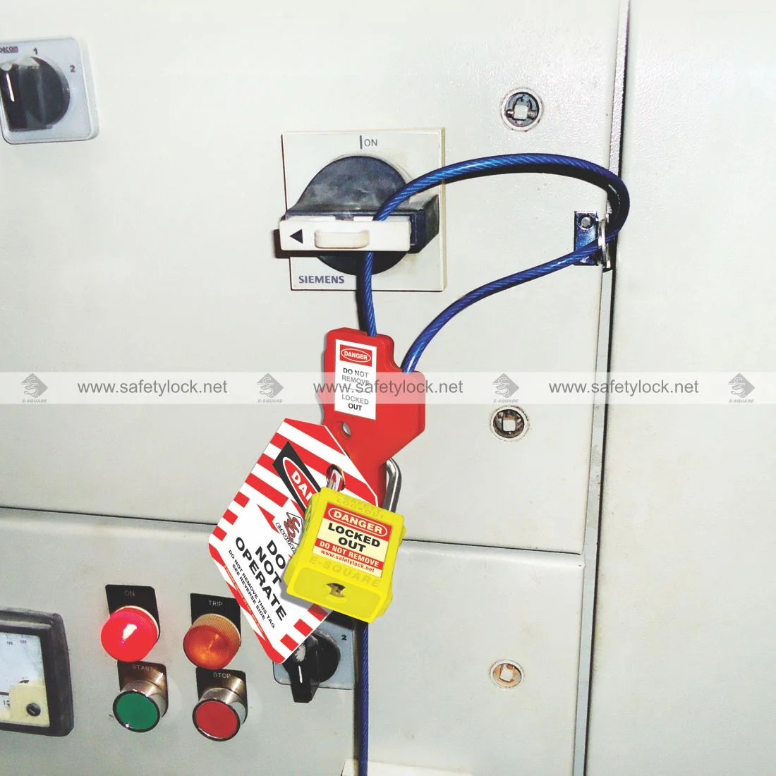 right angled padlock eyes application for lockout tagout
