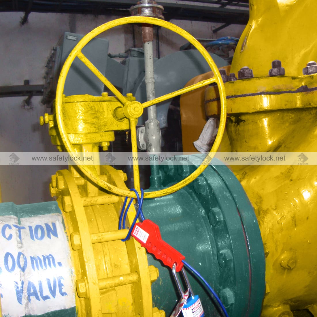 Squeezer Multipurpose Cable Lockout (SMCL) in Blister Pack