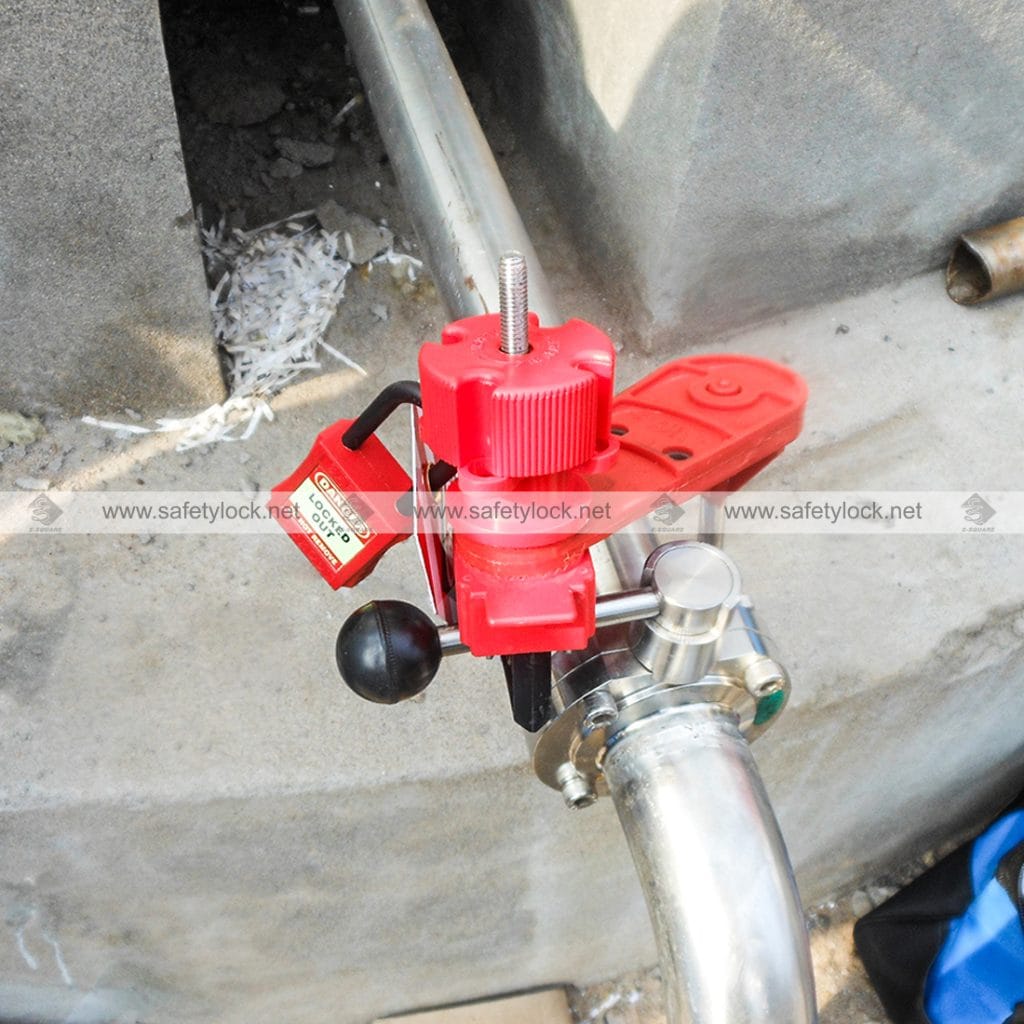 Small Sized Settable Ball Valve Lockout - with Small Arm