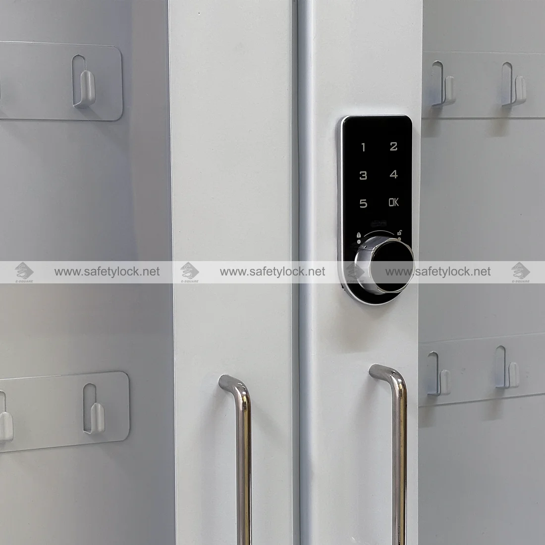 digital lock in lockout padlock cabinet